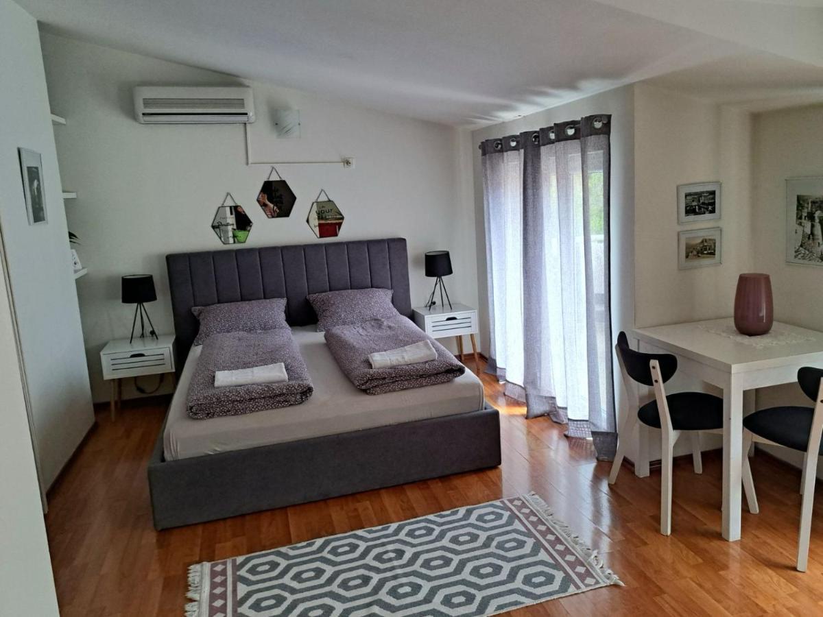 Apartments Thea Mostar Esterno foto